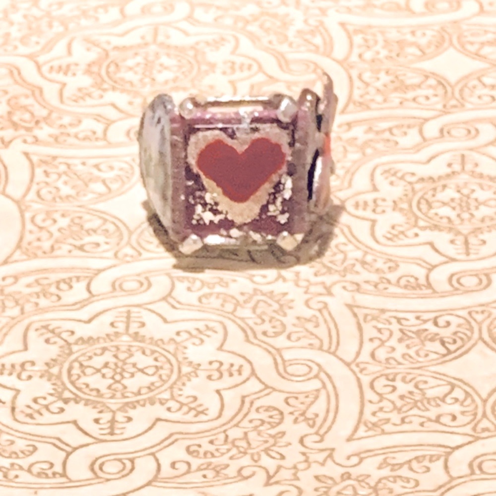 SOLD ❤️ L-O-V-E Ring